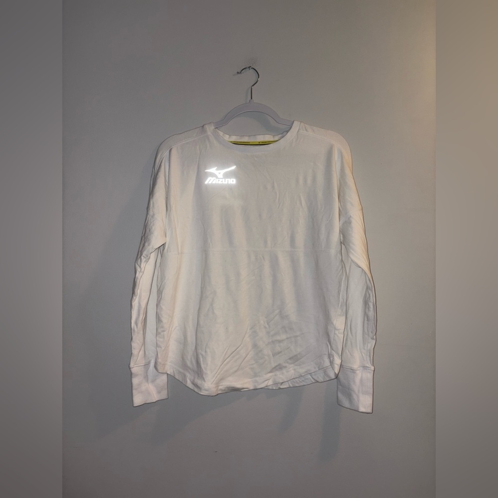 Mizuno • White Longsleeve